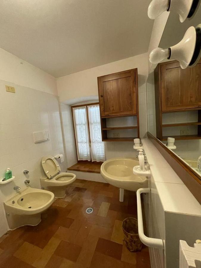 Casa Dei Lecci Διαμέρισμα Φολίνιο Εξωτερικό φωτογραφία